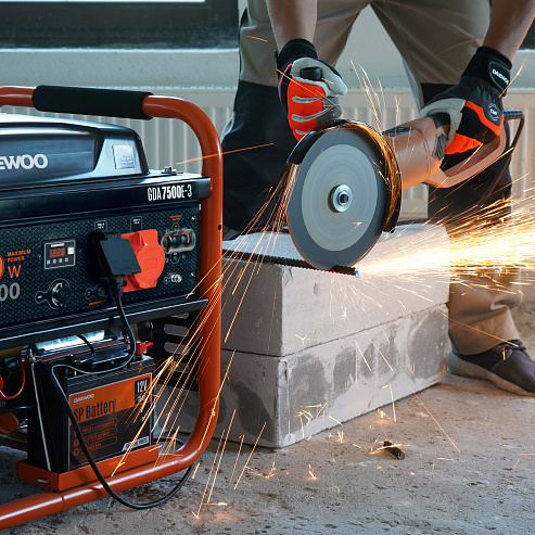 Petrol Generator DAEWOO GDA 7500E-3_7